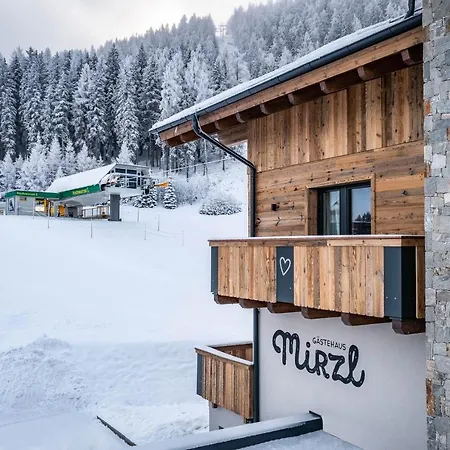 Bed & Breakfast Gaestehaus Mirzl Schladming