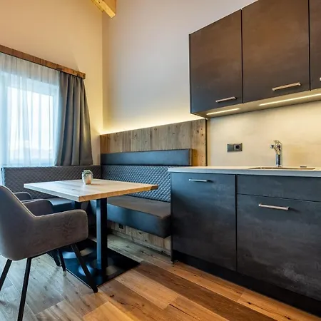 Gaestehaus Mirzl Oda ve Kahvaltı Schladming