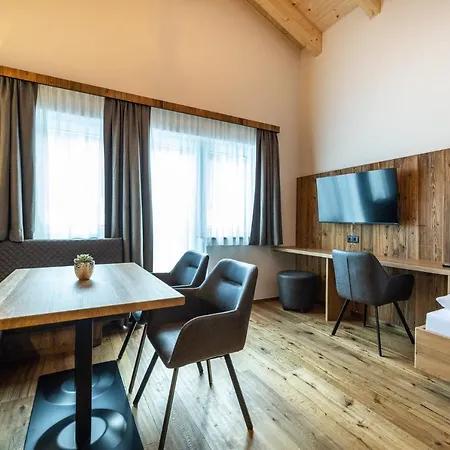 Oda ve Kahvaltı Gaestehaus Mirzl