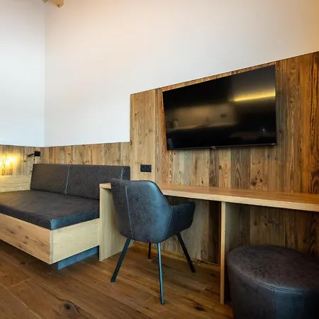 Oda ve Kahvaltı Gaestehaus Mirzl