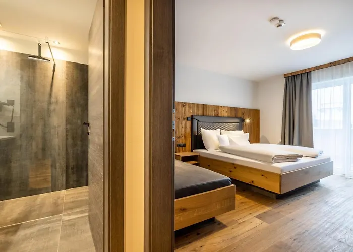 Gaestehaus Mirzl فندق مبيت وإفطار 3*