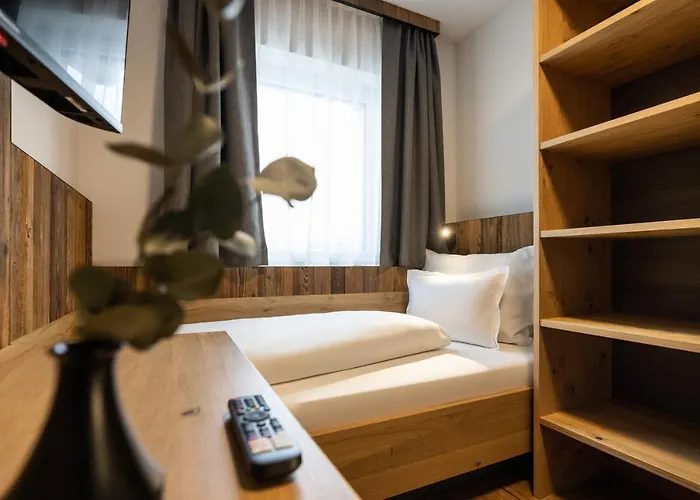 Gaestehaus Mirzl 3* سخلادميخ