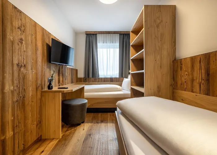 Gaestehaus Mirzl فندق مبيت وإفطار